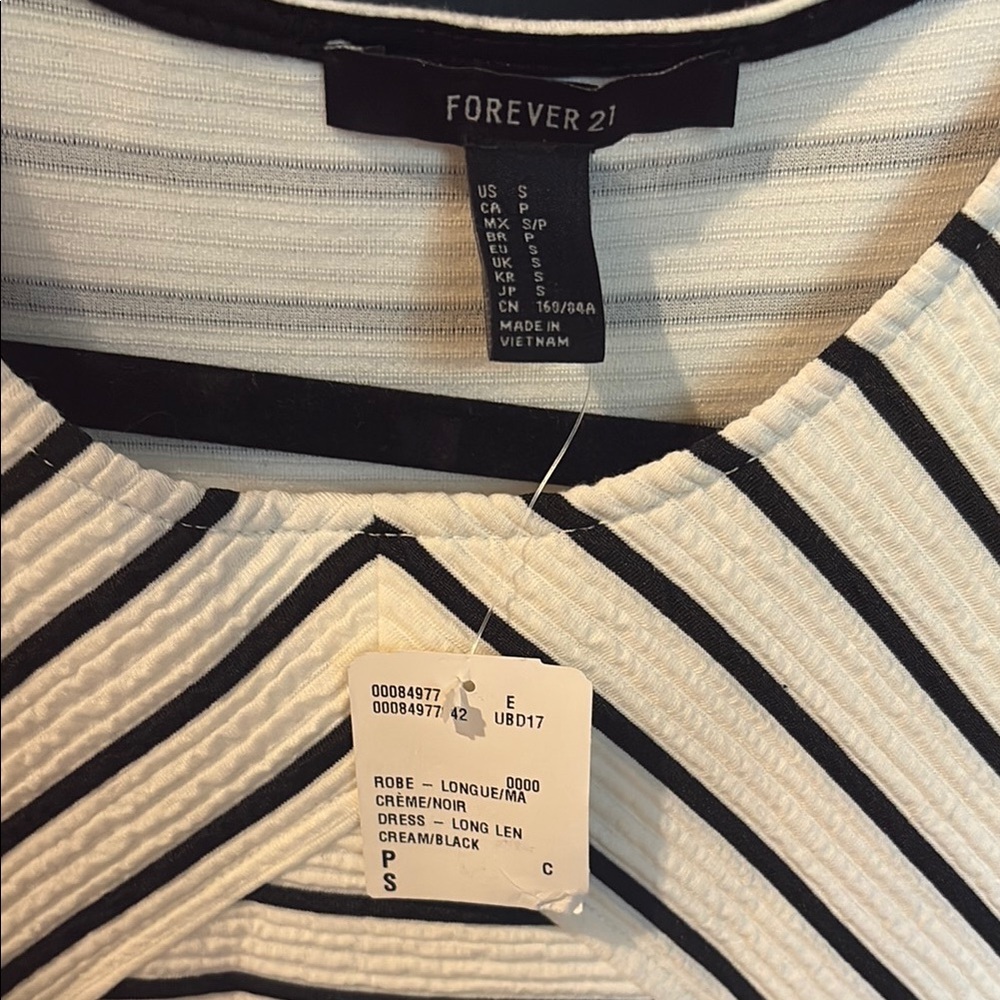 Forever 21 Black and White Striped Mini Dress - Picture 2 of 3
